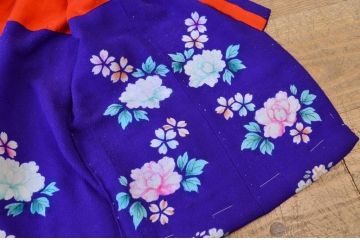 ○古い縮緬着物2(正絹子供用古布)