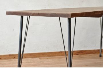 アンティーク家具　☆天板一枚板!鉄脚の大振りなテーブル(作業台、机)1