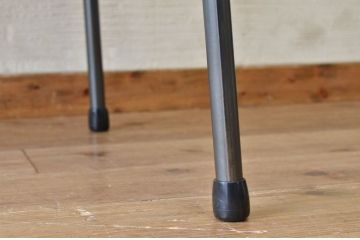 アンティーク家具　☆天板一枚板!鉄脚の大振りなテーブル(作業台、机)1