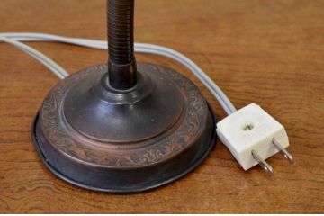 高級品!味のあるアンティークデスクスタンド