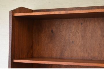 アンティーク家具　★古い木のアンティーク本棚(飾り棚)