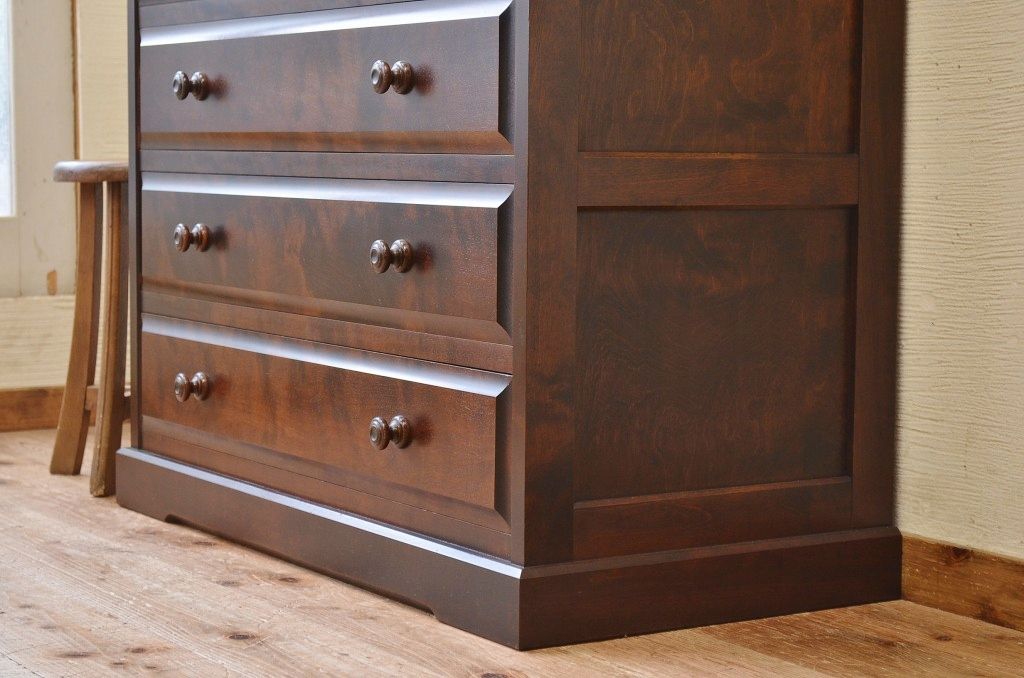 中古　北海道民芸チェスト