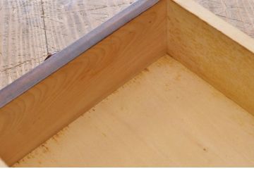 中古　北海道民芸チェスト