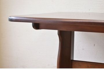 中古　カリモクダイニングテーブル