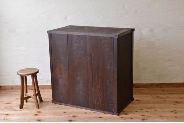 アンティーク家具　前面欅!結霜ガラスアンティーク収納棚(食器棚)