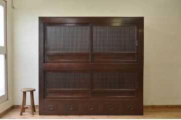 アンティーク家具　明治〜大正時代　丸桟引き戸の変わり型近江水屋箪笥