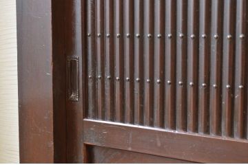 アンティーク家具　明治〜大正時代　丸桟引き戸の変わり型近江水屋箪笥