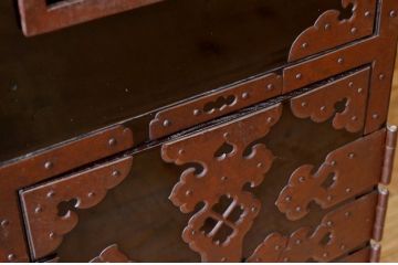 アンティーク家具　古民具　骨董　極上のコンディション金具の立派な上手庄内箪笥