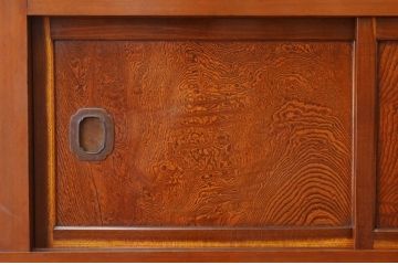 アンティーク家具　古民具　骨董　極上のコンディションの欅玉杢金沢水屋箪笥