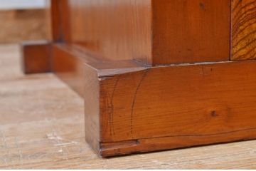 アンティーク家具　古民具　骨董　極上のコンディションの欅玉杢金沢水屋箪笥