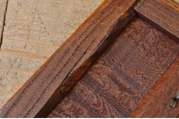 アンティーク家具　古民具　骨董　極上のコンディションの欅玉杢金沢水屋箪笥