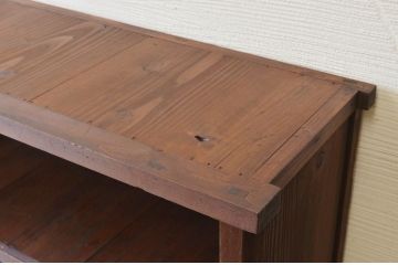 アンティーク家具　古い木の大振りな引き出し付き飾り棚
