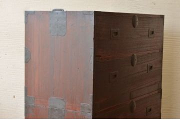 アンティーク家具　☆使い込まれた二段重ね箪笥