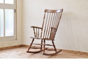 ★中古　ナラ材ロッキングチェア