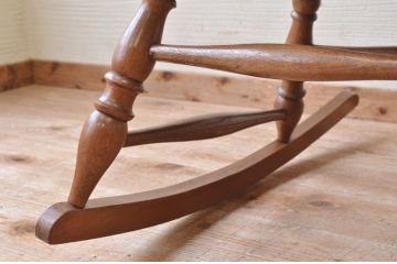 ★中古　ナラ材ロッキングチェア