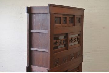 極上美品!二段重ね四尺水屋箪笥