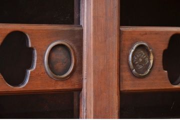 極上美品!二段重ね四尺水屋箪笥