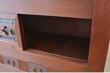極上美品!二段重ね四尺水屋箪笥