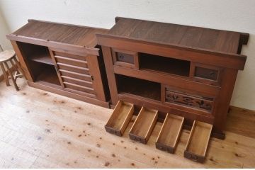 極上美品!二段重ね四尺水屋箪笥