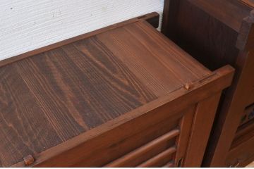 極上美品!二段重ね四尺水屋箪笥