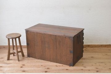 アンティーク家具　天板補強した観音開き時代箪笥ローボード(ローチェスト)