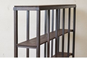 アンティーク家具　古民具　骨董　枠が栗材のシンプルな飾り棚