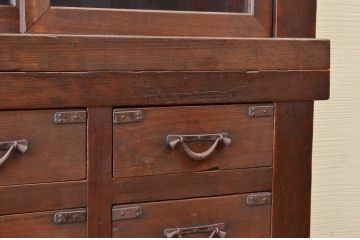 アンティーク家具　明治時代　近江　二段重ね引き出し収納棚(薬箪笥)