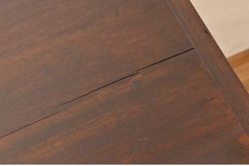 アンティーク家具　古い木のシンプルなアンティークサイドテーブル