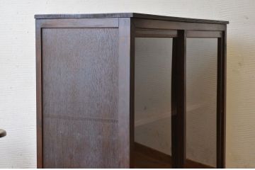 アンティーク家具　アンティーク古い木の脚付き収納棚