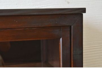 アンティーク家具　アンティーク古い木の脚付き収納棚