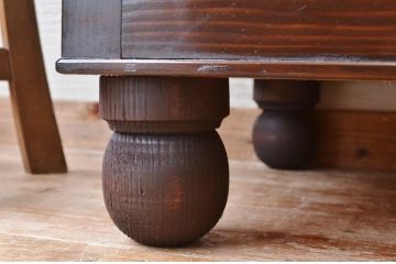 アンティーク家具　アンティーク古い木の脚付き収納棚