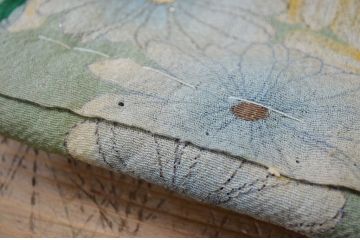 ○明治〜大正　古い縮緬着物(正絹古布)