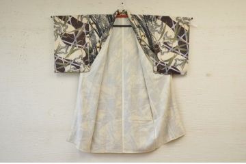 ○大正〜昭和初期!　縮緬胴抜き襦袢(着物古布)