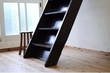 ◆明治時代　味わいの良い時代階段