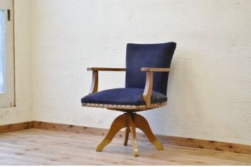 アンティーク家具　古いナラ材のアンティーク回転椅子