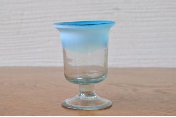 ○大正〜昭和初期!　青色乳白吹きガラス氷コップ2