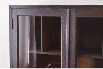 アンティーク家具　アンティーク　使い込まれたシックな本箱