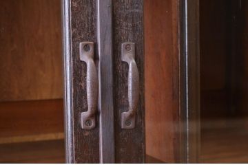 アンティーク家具　アンティーク　使い込まれたシックな本箱