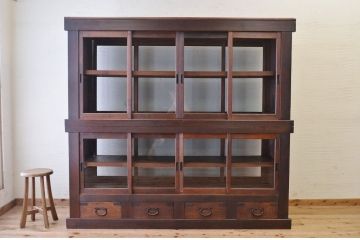 アンティーク家具　希少!古い商家の両面引き戸収納棚(ガラスケース)
