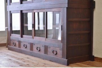 アンティーク家具　希少!古い商家の両面引き戸収納棚(ガラスケース)