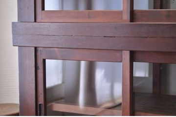 アンティーク家具　希少!古い商家の両面引き戸収納棚(ガラスケース)