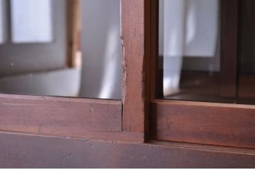 アンティーク家具　希少!古い商家の両面引き戸収納棚(ガラスケース)