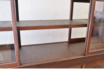 アンティーク家具　希少!古い商家の両面引き戸収納棚(ガラスケース)