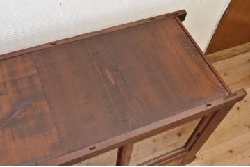 アンティーク家具　希少!古い商家の両面引き戸収納棚(ガラスケース)