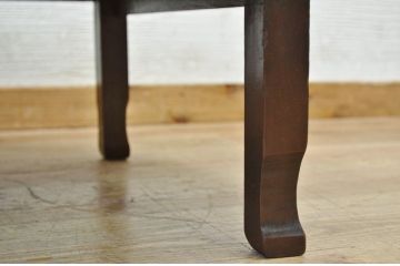 アンティーク家具　使い込まれた丸型アンティークテーブル