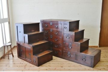 アンティーク家具　◇古民具　骨董　味の良い階段箪笥(箱階段)