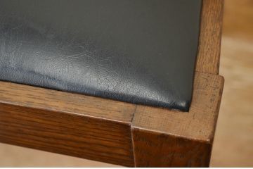 中古　ハンドメイド　ナラ材の椅子(イス)