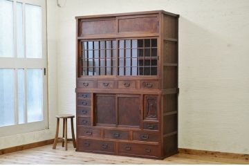 アンティーク家具　特別注文造り　引き戸が入れ替え可能　関東水屋箪笥