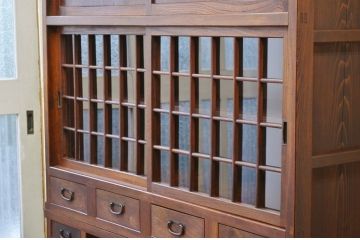 アンティーク家具　特別注文造り　引き戸が入れ替え可能　関東水屋箪笥