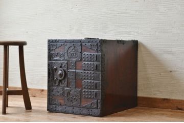 アンティーク家具　江戸期　掛硯型　懸硯型　佐渡船箪笥